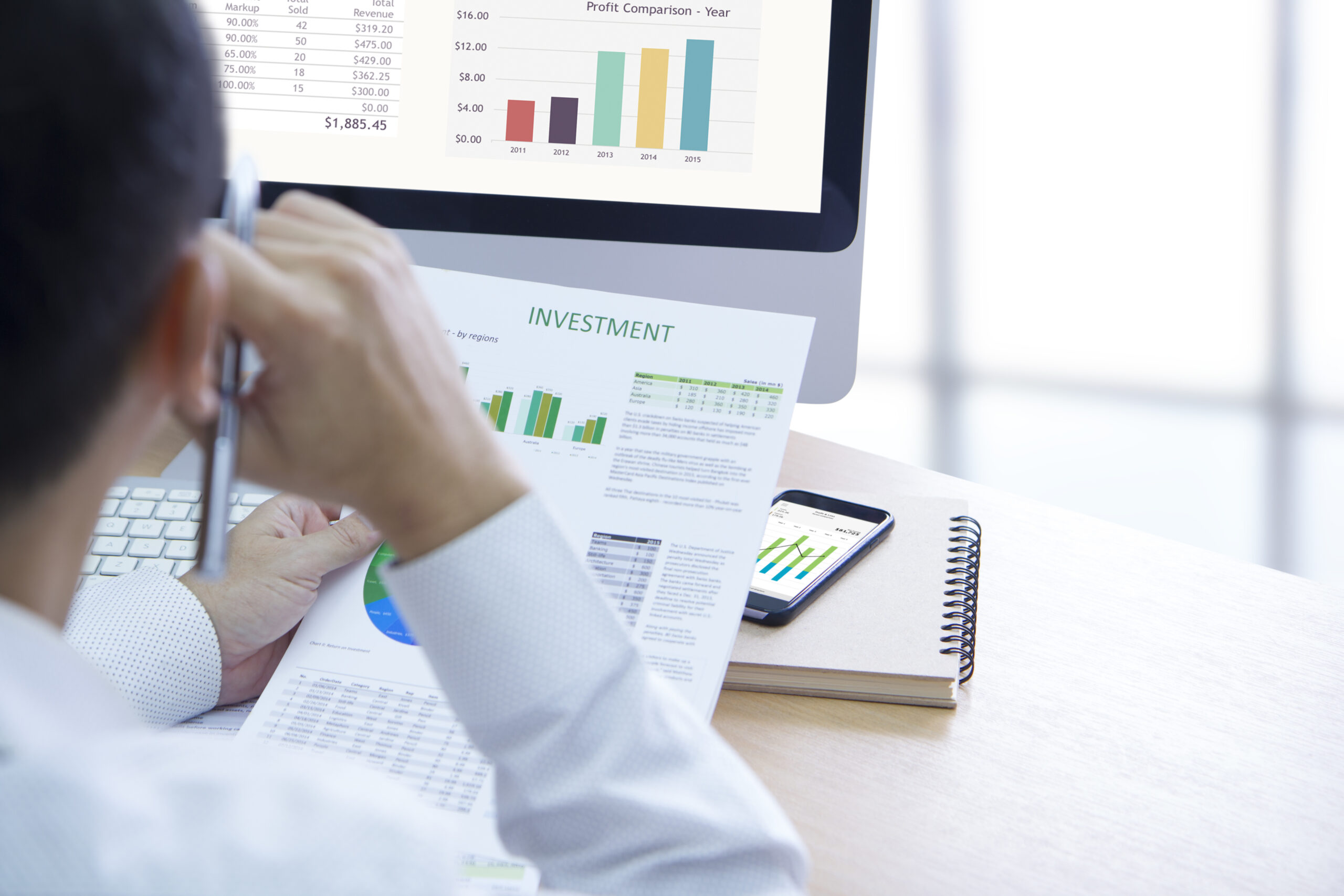 Active vs Passive Investment Management: Understanding Different Approaches